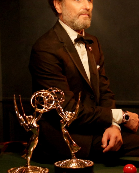 A night to remember ✨ 

Take a look back at the memorable moments from the 78th Emmys photo room....